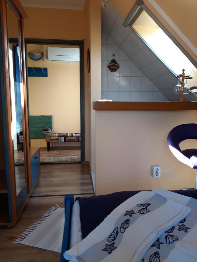 Rudolf'S Fogado Hotel Zsira Ngoại thất bức ảnh