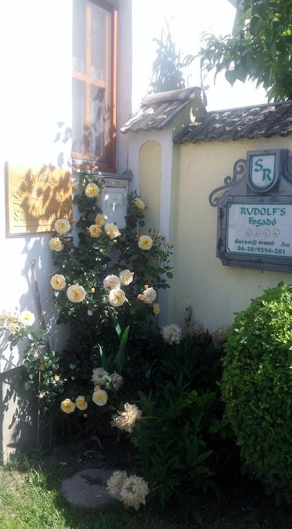 Rudolf'S Fogado Hotel Zsira Ngoại thất bức ảnh